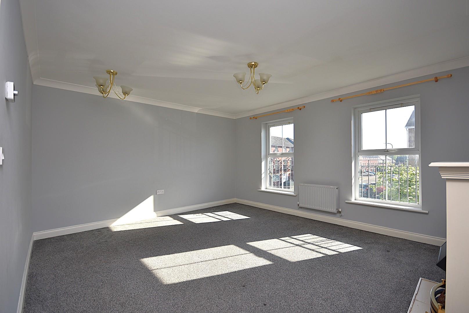 16 Armoury Drive, Cardiff, CF14 4NP